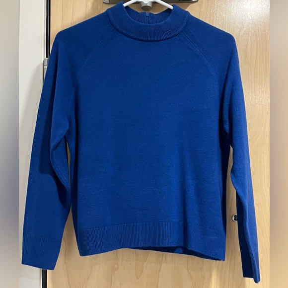 Karen Scott Sweaters - Karen Scott Petites Royal Blue Mock-Neck Zip-Back Sweater